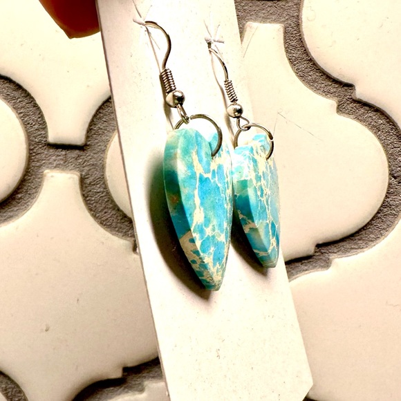 NWT Blue Indigo Genuine Turquoise Slab Heart Earrings - Picture 6 of 7